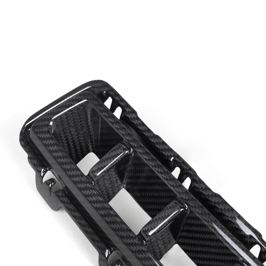 MP Style Carbon Fiber Front Side Vent - BMW G05 X5 LCI
