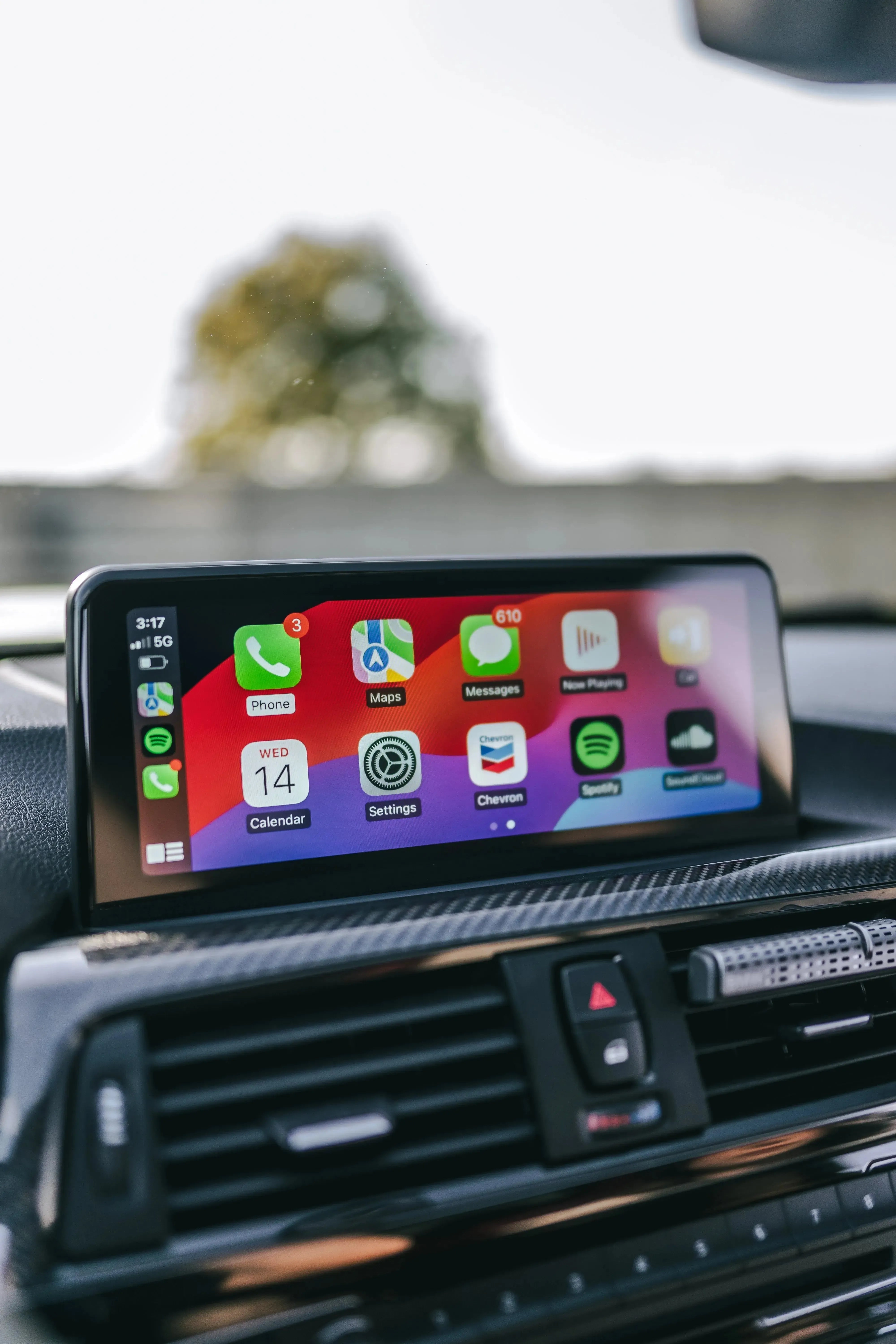Apple Carplay & Android Auto Display Screen Upgrade - BMW F48 X1