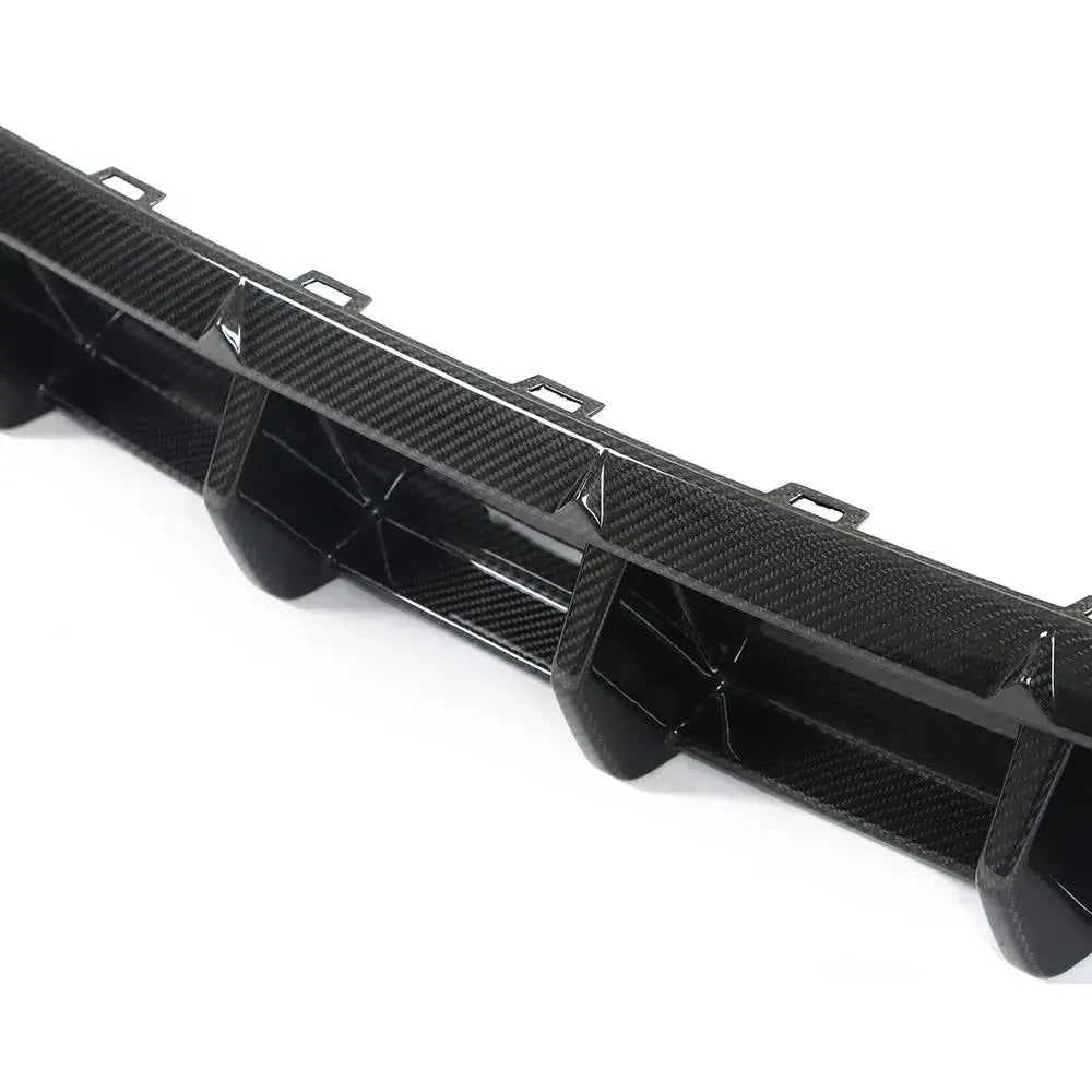 Carbon Fiber Rear Diffuser - Audi RS6 / RS7 C8