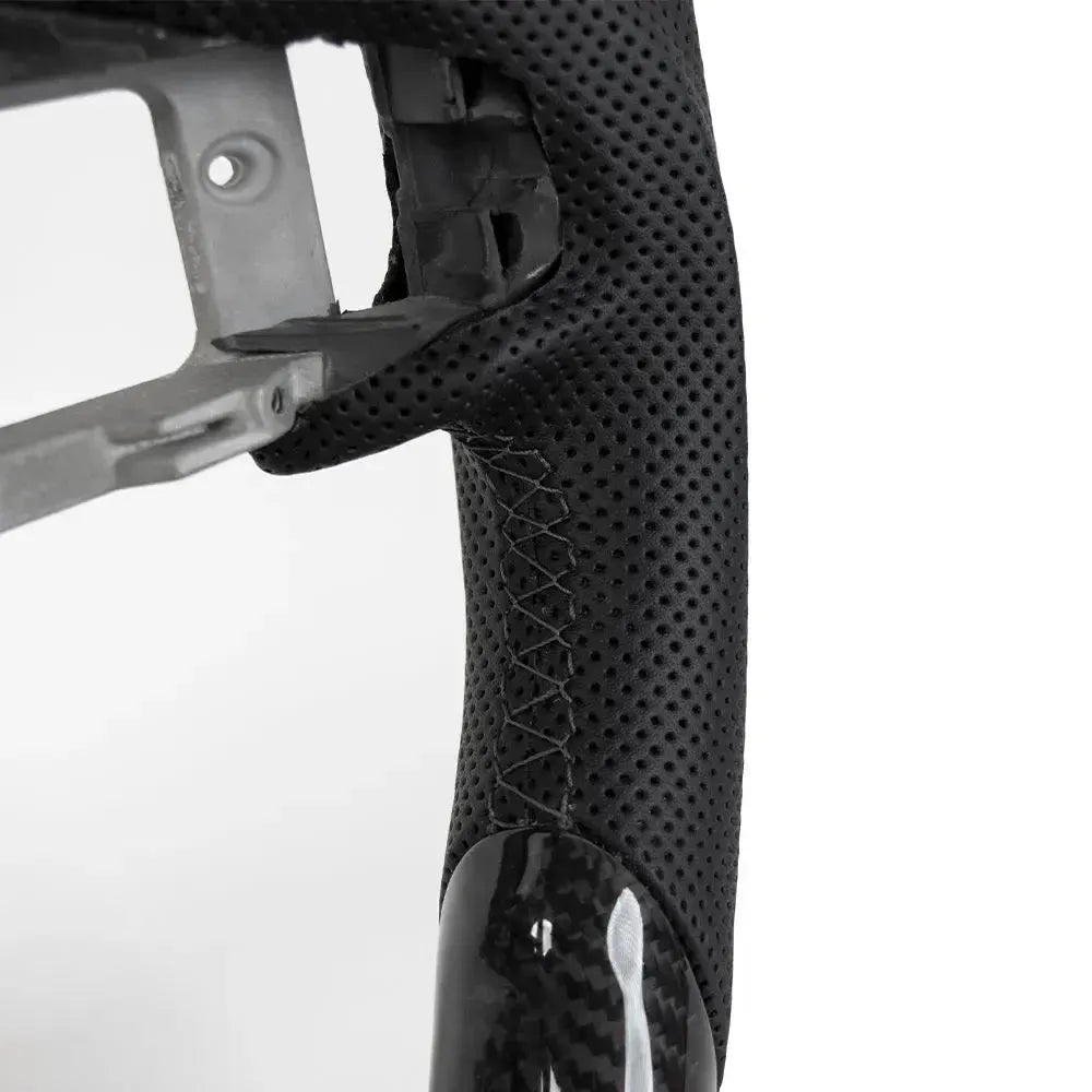 Carbon Fiber Steering Wheel - Ford Mustang S550 (LCI)