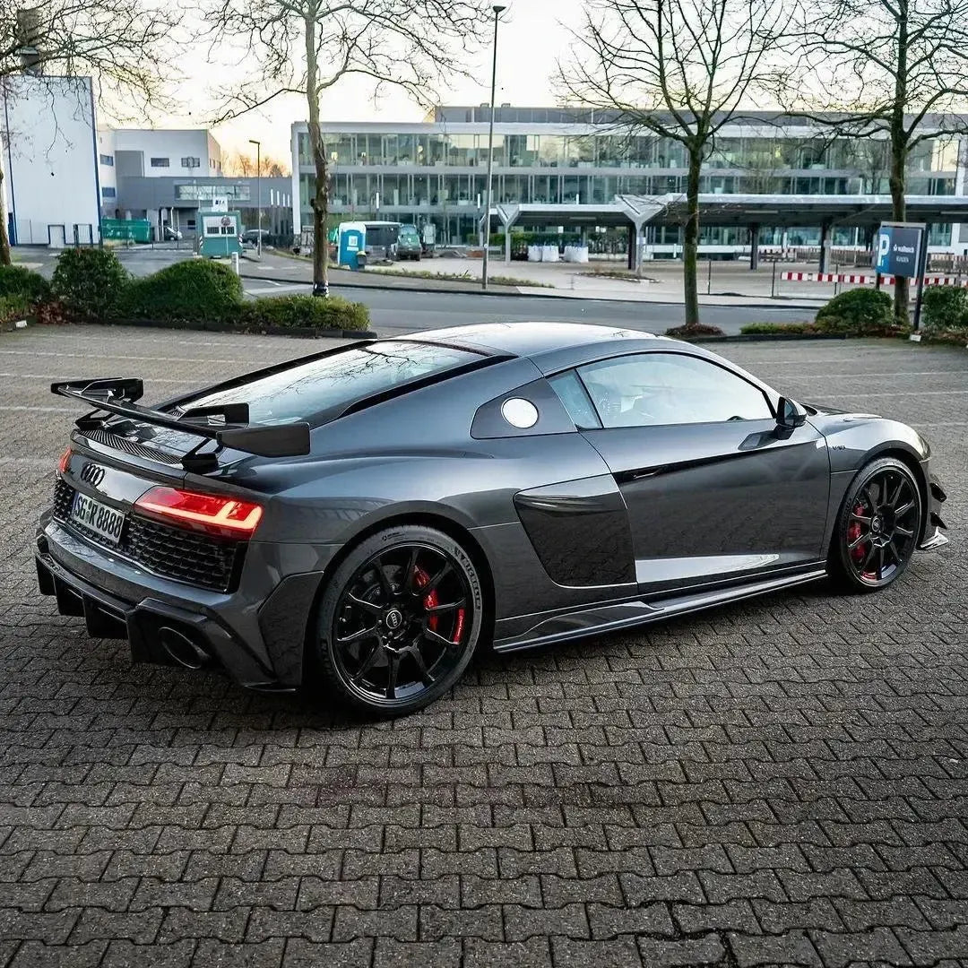 Performance Style Carbon Fiber Side Skirts - Audi R8 V10 Gen 2 Facelift