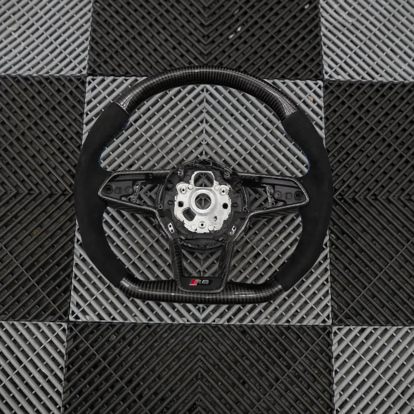 Pre-Configured Carbon Fiber Steering Wheel – Ready to Ship Today