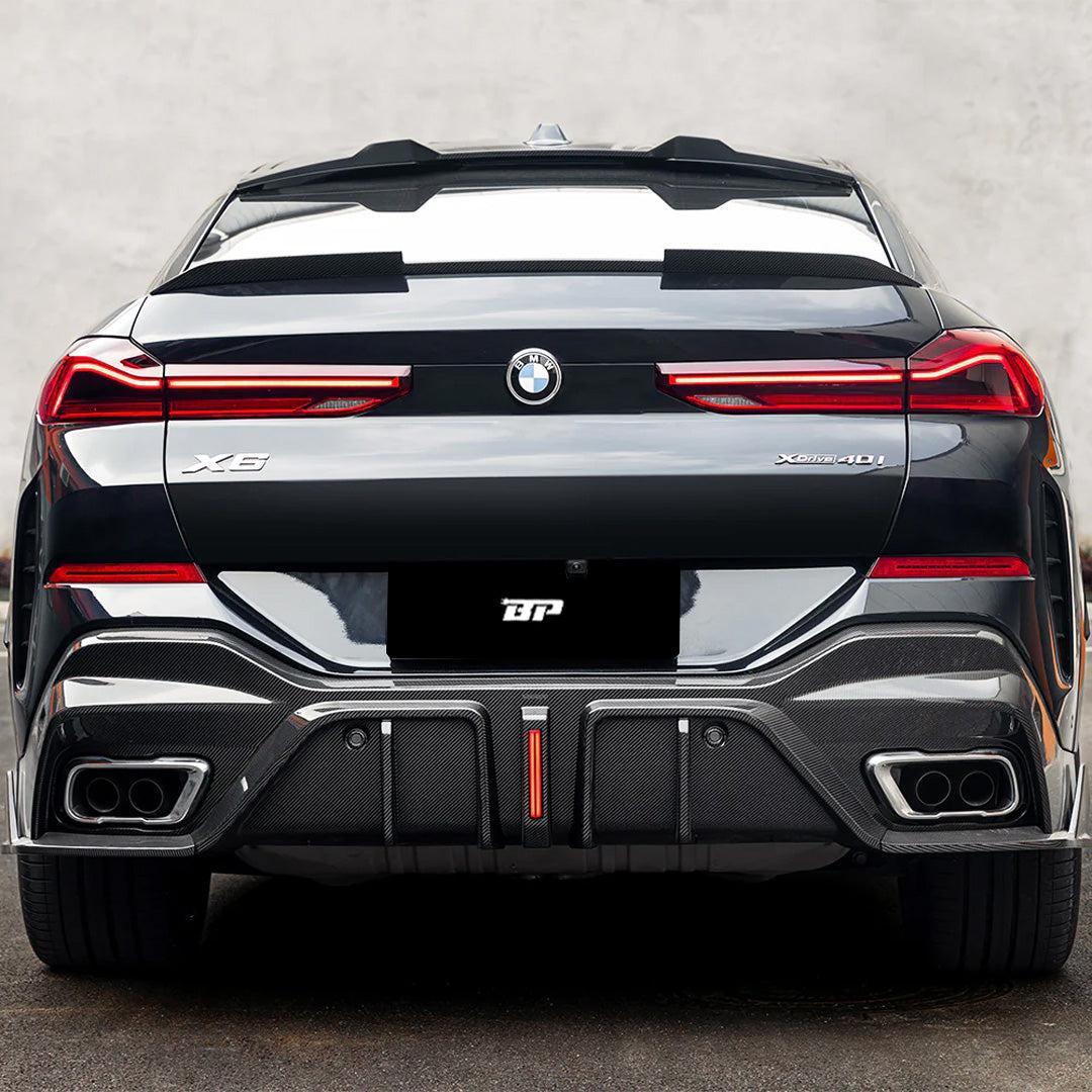 SQ Style Carbon Fiber Rear Diffuser with Brake light - BMW G06 X6