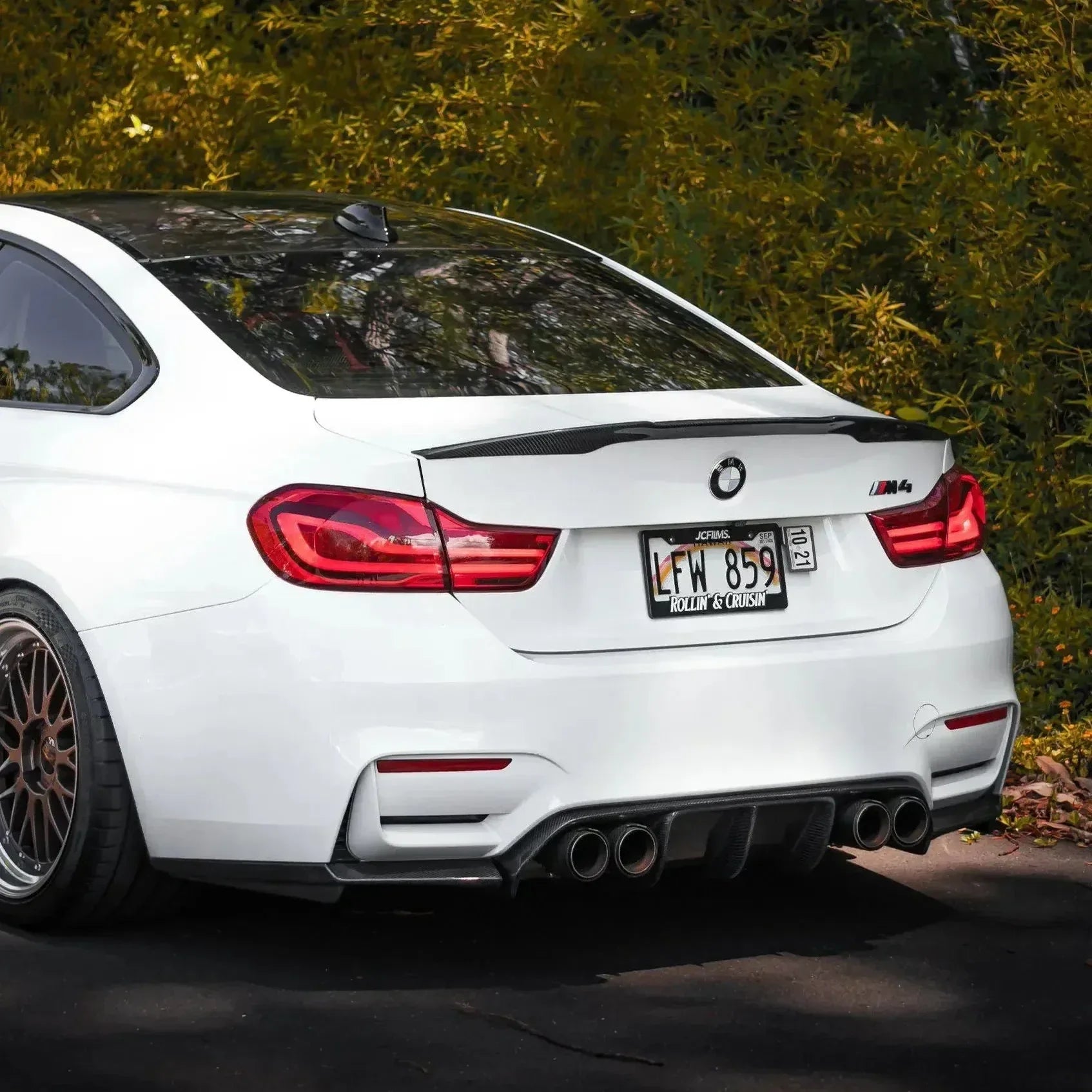 V Style Carbon Fiber Rear Canard Splitters - BMW F80 M3 & F82 / F83 M4
